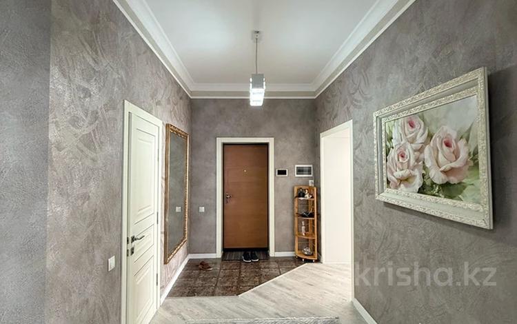 4-бөлмелі пәтер · 162 м² · 6/8 қабат, мкр. Алтын орда, Мангилик Ел 7, бағасы: 58 млн ₸ в Актобе — фото 6