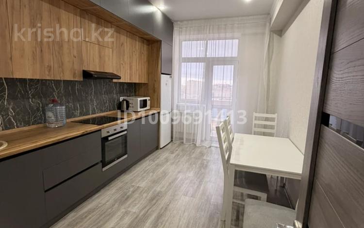 2-комнатная квартира · 86 м² · 12/18 этаж, 17-й мкр, ​17-й микрорайон 6 за 350 000 ₸ в Актау — фото 2