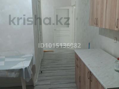 2-бөлмелі пәтер · 56 м² · 3/5 қабат, 8-шағынаудан 8 — Пересечение с улицей Аскарова, рядом школа 23, Аллея, 13 поликлиника, бағасы: 22 млн ₸ в Шымкенте, Туран р-н