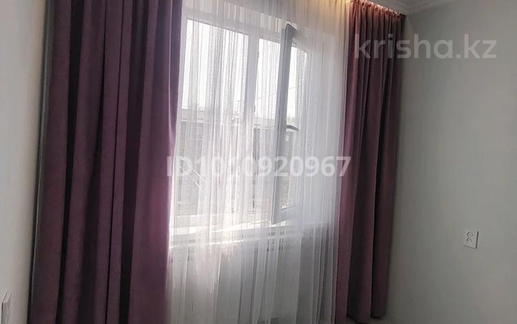 1-комнатная квартира · 15 м² · 4/5 этаж, мкр №1, ЖУБАНОВА — ГРАНД ПАРК СВОИ САНУЗЕЛ ВАННА за 12.6 млн 〒 в Алматы, Ауэзовский р-н — фото 2