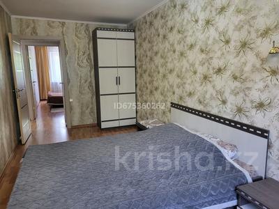 3-комнатная квартира · 56 м² · 1/5 этаж, Байтурсынова 46 — Утепбаева 50 за 20 000 ₸ в Семее