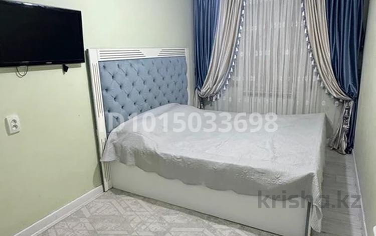3-комнатная квартира · 54 м² · 4/5 этаж, 8-й микрорайон 54 — Мамытов за 26 млн ₸ в Шымкенте, Туран р-н — фото 2