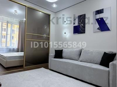 2-бөлмелі пәтер · 35 м² · 2/9 қабат, проспект Райысбека 590/18 93, бағасы: 26 млн ₸ в Алматы, Наурызбайский р-н