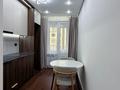2-бөлмелі пәтер · 35 м² · 2/9 қабат, проспект Райысбека 590/18 93, бағасы: 26 млн ₸ в Алматы, Наурызбайский р-н — фото 11