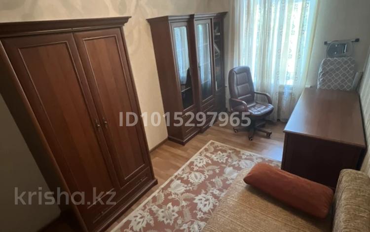 3 комнаты · 60 м² · 2/3 этаж, Қабанбай батыр — Никольский собор, ниже Центрального Стадиона за 135 000 ₸ в Алматы, Алмалинский р-н — фото 2