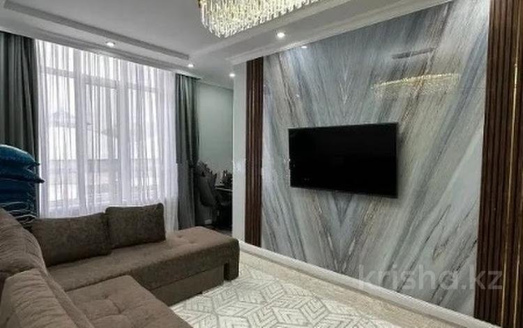 2-комнатная квартира · 61 м² · 2/16 этаж, Тауелсиздик 31/4 за 43.6 млн ₸ в Астане, Алматы р-н — фото 2