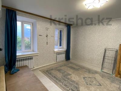 1-комнатная квартира · 29.8 м² · 2/2 этаж, Караша 15 — КВАРТИРА В ХОРОШЕМ РАЙОНЕ за 9.5 млн 〒 в Уральске