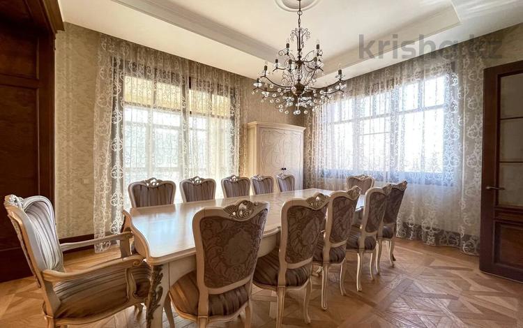 4-комнатная квартира · 226 м² · 2/4 этаж, Керей-Жәнібек хандар 276/15 за 400 млн ₸ в Алматы, Медеуский р-н — фото 2
