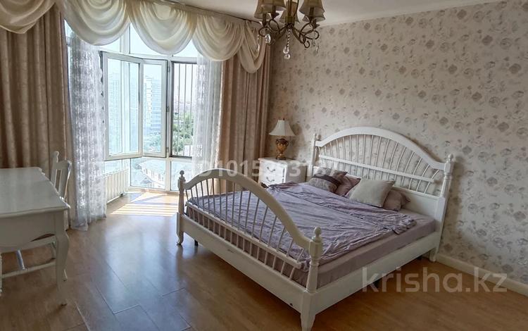 3 комнаты · 120 м² · 10/13 этаж, Розыбакиева 283/1 — Мега. Аль Фараби Розыбакиева. за 180 000 ₸ в Алматы, Бостандыкский р-н — фото 2