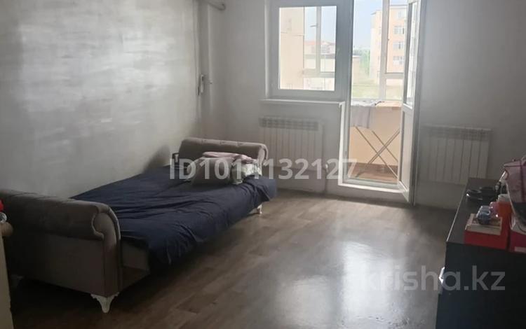 1-комнатная квартира · 30 м² · 3/5 этаж, мкр Арай-2 7 за 100 000 ₸ в Таразе — фото 2