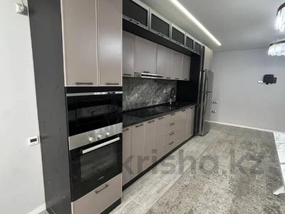 4-бөлмелі пәтер · 94.2 м² · 2/12 қабат, Толе би, бағасы: 77.9 млн ₸ в Алматы, Алмалинский р-н
