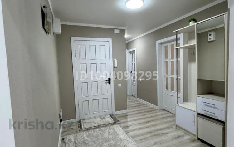 3-комнатная квартира · 81 м² · 6/10 этаж, мкр Мясокомбинат, Гагарина 2/1 за 28.5 млн 〒 в Уральске — фото 3