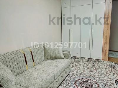 1-комнатная квартира · 37 м² · 1/5 этаж, Шнос 37 дом за 100 000 〒 в Туркестане