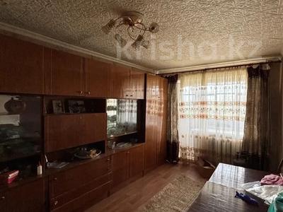 2-бөлмелі пәтер · 41 м² · 4/5 қабат, Майкудук, 13й микрорайон — 14й микрорайон, бағасы: ~ 8.2 млн ₸ в Караганде, Алихана Бокейханова р-н