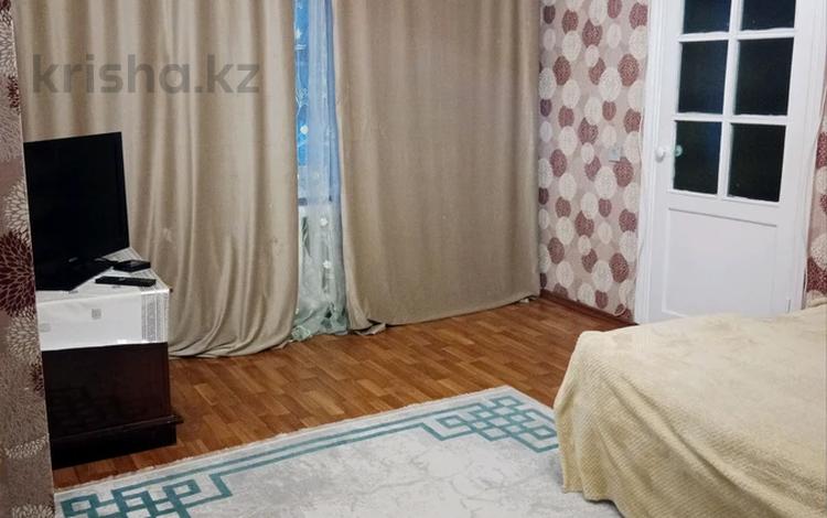 2-комнатная квартира, 55 м², 1 этаж посуточно, Казахстан 104 — Кабанбай Батыра за 9 000 〒 в Усть-Каменогорске — фото 14