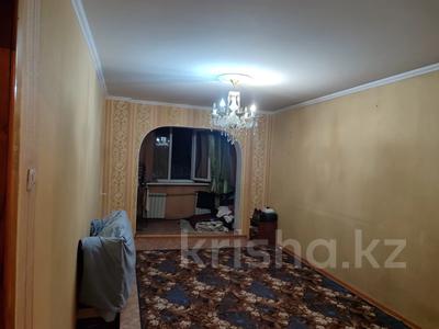3-комнатная квартира · 56 м² · 2/5 этаж, 12-й микрорайон, 12-й микрорайон 227 за 19.5 млн ₸ в Шымкенте, Енбекшинский р-н