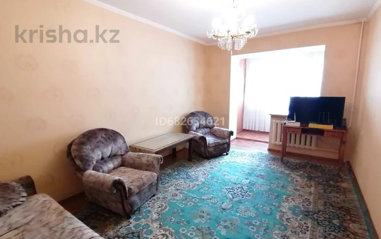 2-бөлмелі пәтер · 65 м² · 4/5 қабат, Толе би — Ади Шарипова, бағасы: 350 000 ₸ в Алматы, Алмалинский р-н — фото 2