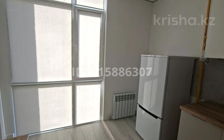 1-комнатная квартира · 40 м², мкр Думан-2, ЖК Dostar — Напротив Магнума за 210 000 ₸ в Алматы, Медеуский р-н — фото 3