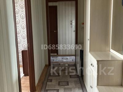 3-комнатная квартира, 70 м², 10/10 этаж, 8-й мкр 15 за 23.5 млн 〒 в Костанае