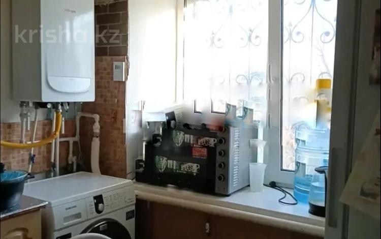 2-бөлмелі пәтер · 40.6 м² · 2/2 қабат, Ленина, бағасы: 15 млн ₸ в Камыстах — фото 2