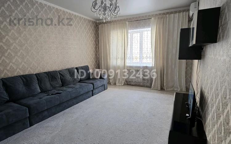 2-бөлмелі пәтер · 66 м² · 1/5 қабат, мкр. Алтын орда 338б, бағасы: 200 000 ₸ в Актобе — фото 2