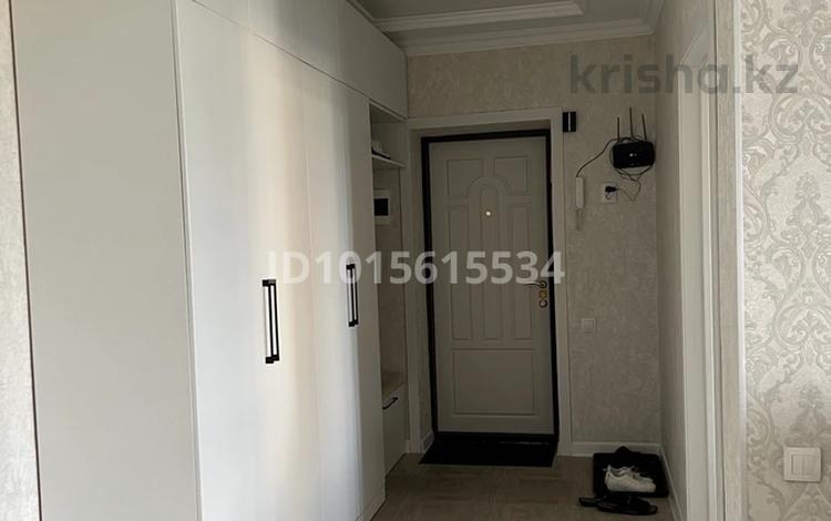 3-бөлмелі пәтер · 91.9 м² · 6/10 қабат, Жамакаева 130 — район центрального рынка, бағасы: 62 млн ₸ в Семее — фото 2