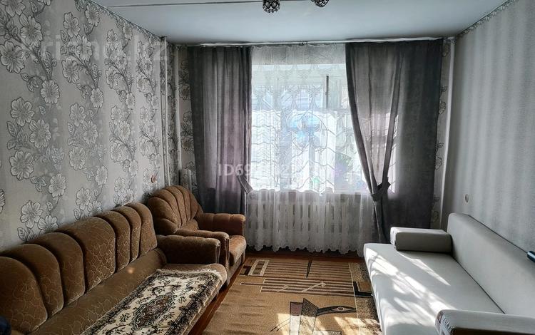 2-комнатная квартира, 42 м², 1/2 этаж, Сатпаева 18 за 3.5 млн 〒 в Рудном — фото 2