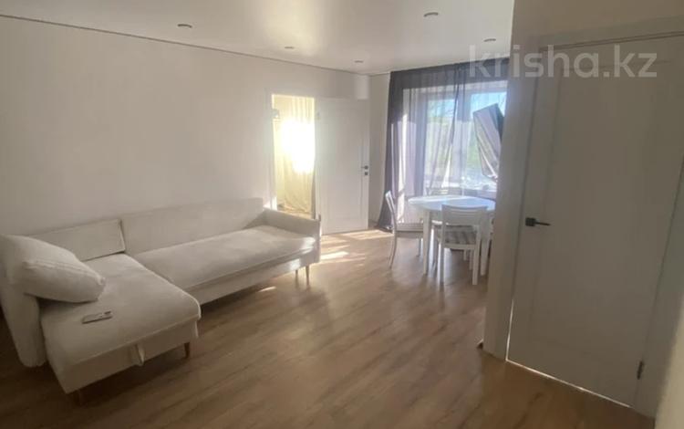 2-бөлмелі пәтер · 42 м² · 5/5 қабат, Алиханова 28/1, бағасы: 17.5 млн ₸ в Караганде, Казыбек би р-н — фото 2