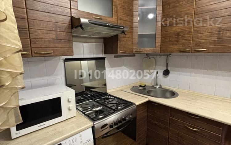 2-комнатная квартира · 45 м² · 4/5 этаж, мкр №5 24 — Рядом со станцией метро Москва за 270 000 ₸ в Алматы, Ауэзовский р-н — фото 2