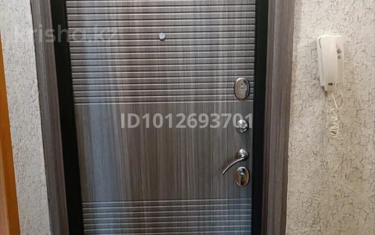 2-бөлмелі пәтер · 45 м² · 4/5 қабат, мкр Юго-Восток, Юго-Восток ш/а., бағасы: ~ 20 млн ₸ в Караганде, Казыбек би р-н — фото 2