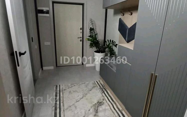 1-комнатная квартира · 52 м² · 1/7 этаж, Атшабар 17/1 — Толе би Желтоксан за 18 000 ₸ в Таразе — фото 9