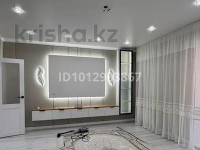 3-бөлмелі пәтер · 101 м² · 2/9 қабат, Самал 114 114, бағасы: 38 млн ₸ в Уральске
