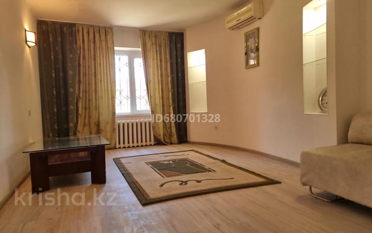 4-комнатная квартира, 120 м², 1/7 этаж, мкр 12 63