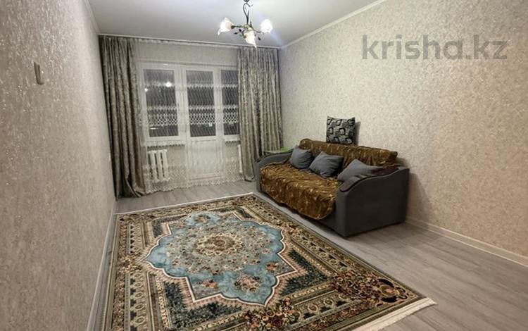 2-комнатная квартира · 48 м² · 2/4 этаж, мкр №3 8 за 270 000 ₸ в Алматы, Ауэзовский р-н — фото 2