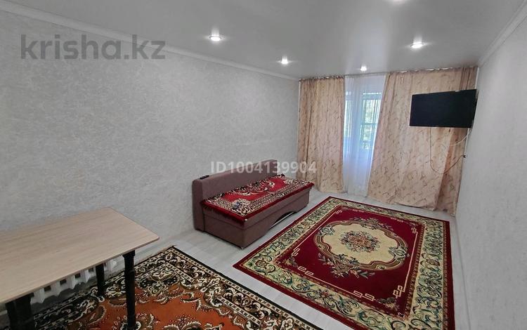 2-бөлмелі пәтер · 44 м² · 3/5 қабат, Кеншілер — Тд богатырский, бағасы: 2 000 ₸ в Экибастузе — фото 2