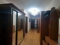 5-комнатная квартира, 135 м², 3/9 этаж, Молдагулова з за 45 млн 〒 в Уральске — фото 2