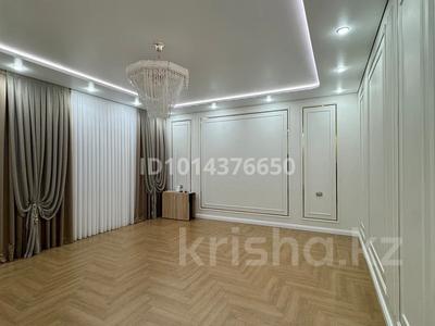 Отдельный дом · 4 комнаты · 170 м² · 2.2 сот., мкр Байтерек — Танхаус за 70 млн ₸ в Таразе