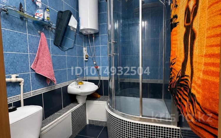 1-бөлмелі пәтер · 30 м² · 2/5 қабат, Сортировка, Жекибаева 136, бағасы: 7 млн ₸ в Караганде, Алихана Бокейханова р-н — фото 4