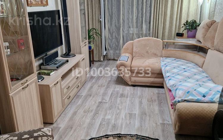2-бөлмелі пәтер · 50 м², проспект Абая Кунанбаева 74 — Автовокзал, бағасы: 11 млн ₸ в Шахтинске — фото 2