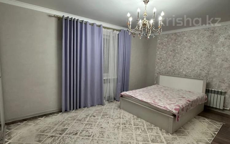 Отдельный дом · 4 комнаты · 130 м² · 7.5 сот., Карасай батыра 146/3 за 32.5 млн ₸ в Актобе, мкр. Курмыш — фото 2