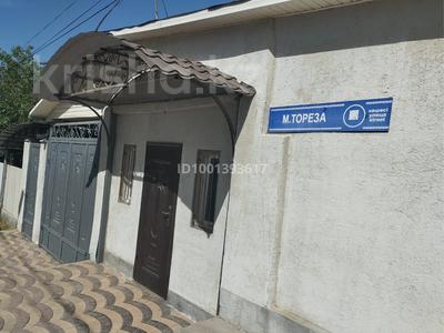 Отдельный дом · 10 комнат · 100 м² · 6 сот., мкр Турлан 31/2 за 35 млн 〒 в Шымкенте, Абайский р-н