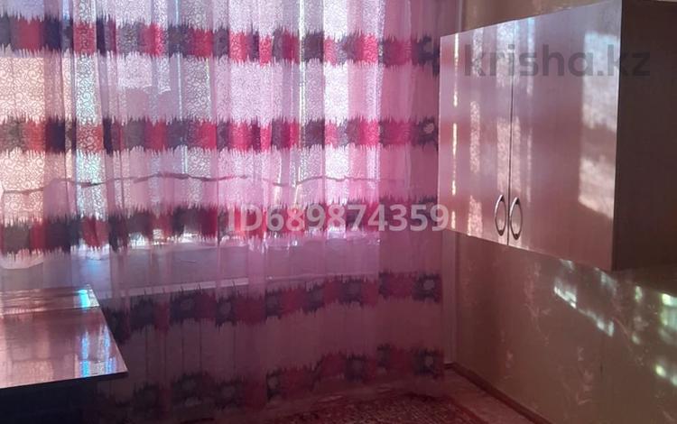 1-комнатная квартира, 27 м², Гагарина 106 за 7.5 млн 〒 в Талдыкоргане — фото 2