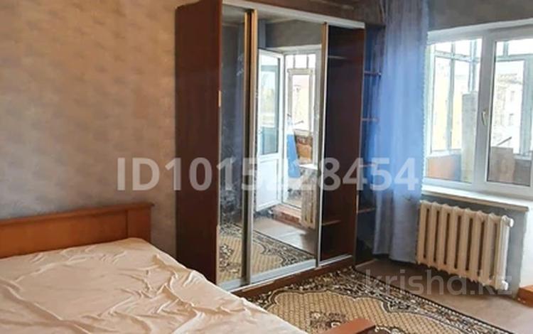 4-комнатная квартира · 60 м² · 4/5 этаж, Тауелсиздик 6/2 — Кажымукана за 24 млн ₸ в Астане, Алматы р-н — фото 2