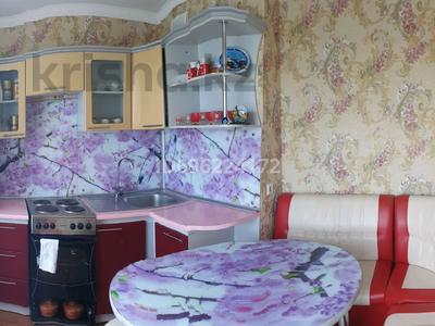 Продажа квартир в Павлодарской обл.: 1-комнатная квартира · 38 м² · 5/5 этаж, Маншук Маметовой 71 — 11 школа за 12 млн 〒 1-комнатная квартира · 38 м² · 5/5 этаж, Маншук Маметовой 71 — 11 школа за 12 млн 〒 в Экибастузе