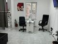 Офисы, салоны красоты, образование, кабинеты и рабочие места · 32.5 м² за 320 000 ₸ в Астане, Есильский р-н — фото 3
