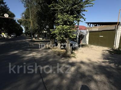 Гараж · 45 м² · Алтаева 142б — Вдоль неравной трассы в близи новой дороги Бакада и КамАЗ центра за 60 000 ₸ в 