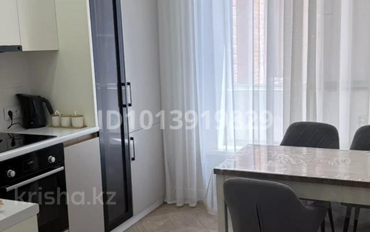 3-комнатная квартира · 78 м² · 4/9 этаж, Жошы хан за 450 000 ₸ в Астане, Есильский р-н — фото 6