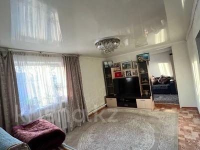 Отдельный дом · 3 комнаты · 72.1 м² · 4.4 сот., Сроственская 178 за 15.3 млн 〒 в Семее