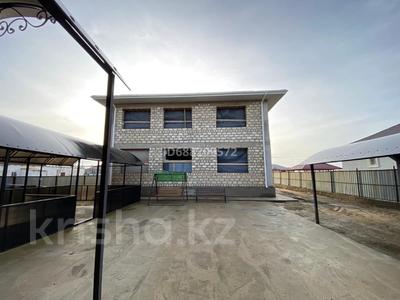 Отдельный дом · 2 комнаты · 300 м² · 10 сот., мкр Сарыкамыс-2, Акан Сары 36 — 47 улицы за 45 млн 〒 в Атырау