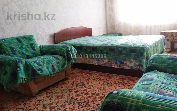 2-бөлмелі пәтер · 50 м² · 1/5 қабат, Улица Айбергенова, бағасы: 150 000 ₸ в Шымкенте, Аль-Фарабийский р-н — фото 3